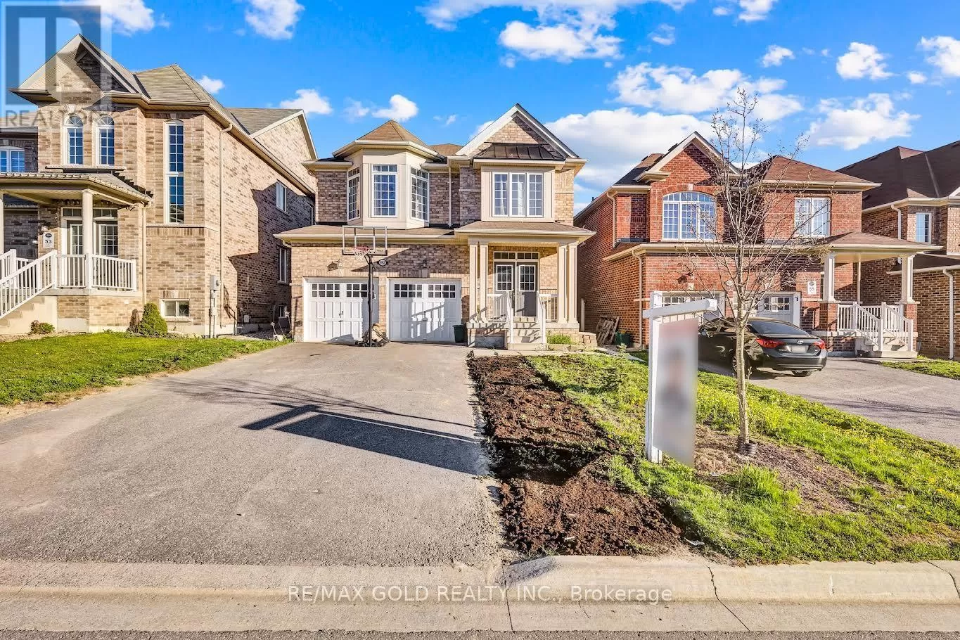 House for rent: 992 Wrenwood Drive, Oshawa, Ontario L1K 0Y1