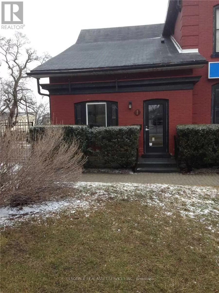 Offices for rent: #a -1 Court House Sq, Brockville, Ontario K6V 3X2