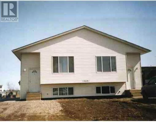 Duplex for rent: B 10301 90 Street, Fort St. John, British Columbia V1J 6S6