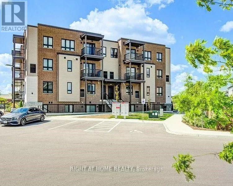 Row / Townhouse for rent: B6 - 1331 Countrystone Drive E, Kitchener, Ontario N2N 0C5