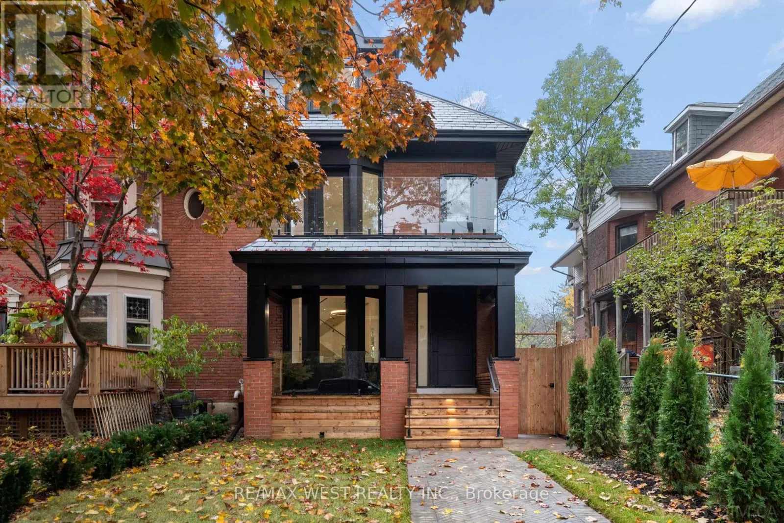 House for rent: Bsmnt - 58 Beaty Avenue, Toronto, Ontario M6K 3B4