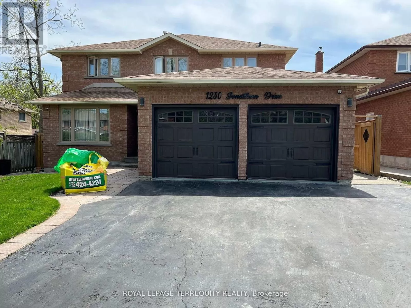 House for rent: Bsmt - 1230 Jonathan Drive, Oakville, Ontario L6J 7H2