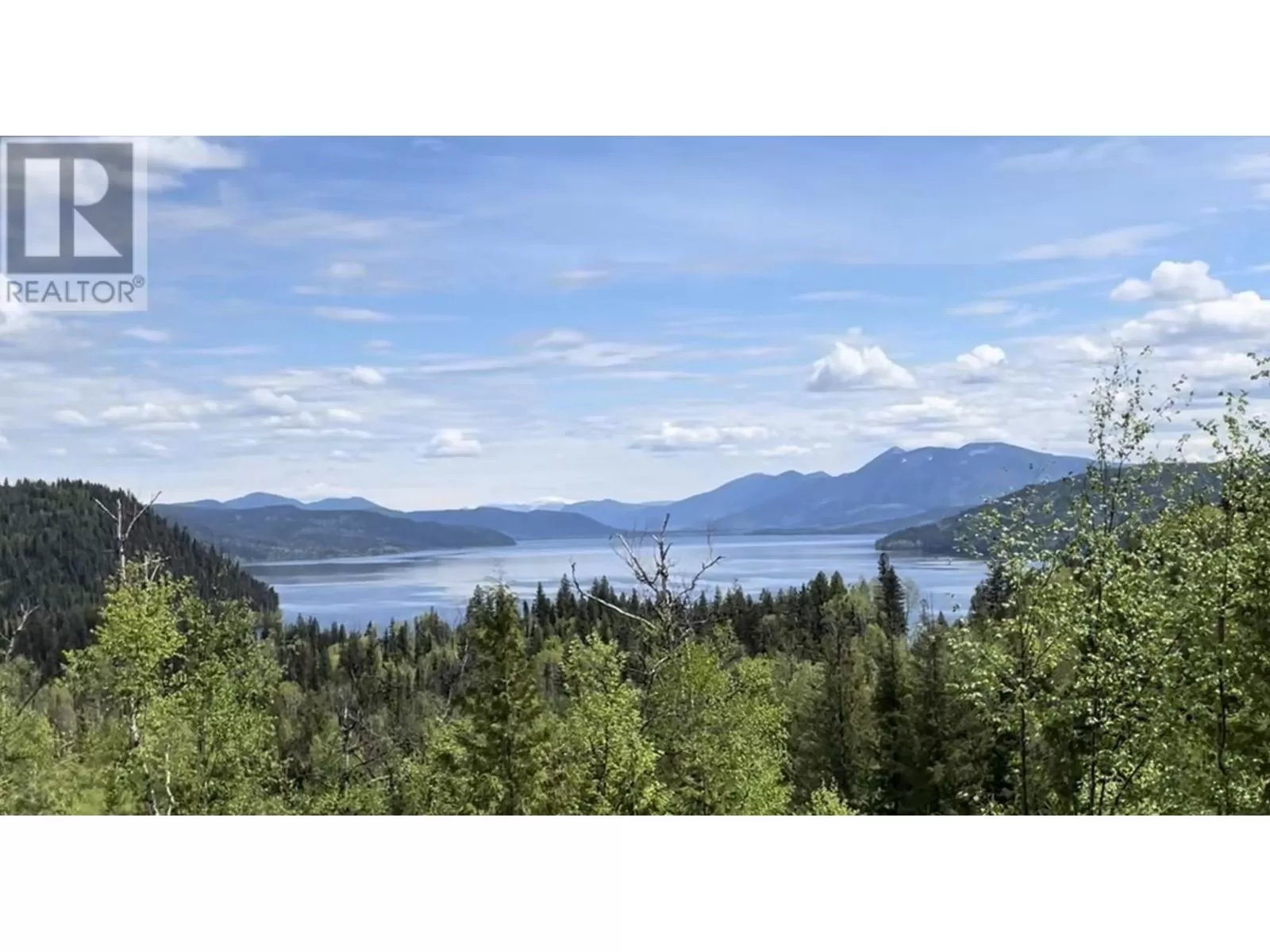 Dl 3919 Canim Lake, Canim Lake, British Columbia V0K 1J0