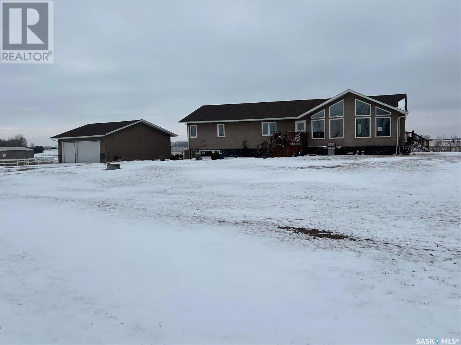 House for rent: Flying Creek Acreage, Lumsden Rm No. 189, Saskatchewan S0G 0B6