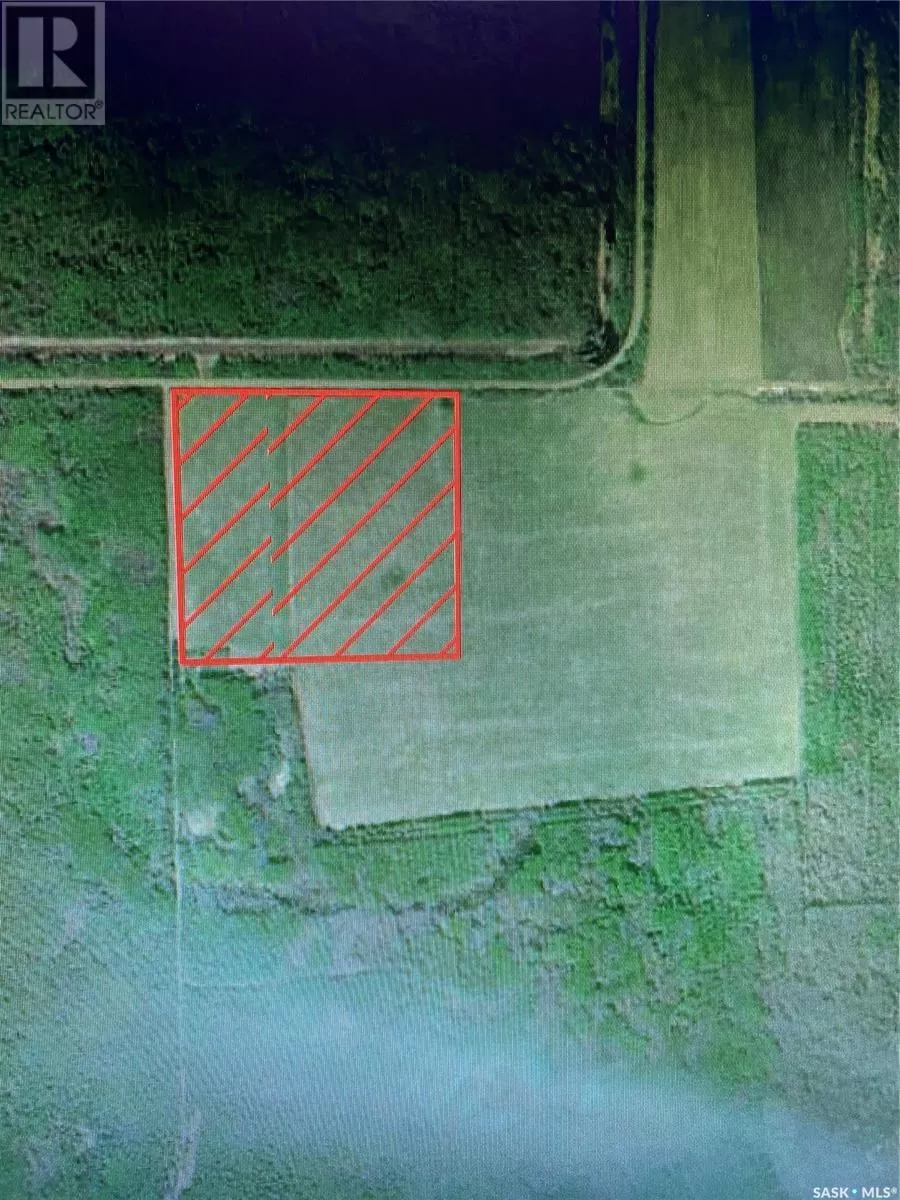 Unknown for rent: Green Lake 38.45 Acres Of Grain Land, Green Lake, Saskatchewan S0M 1B0