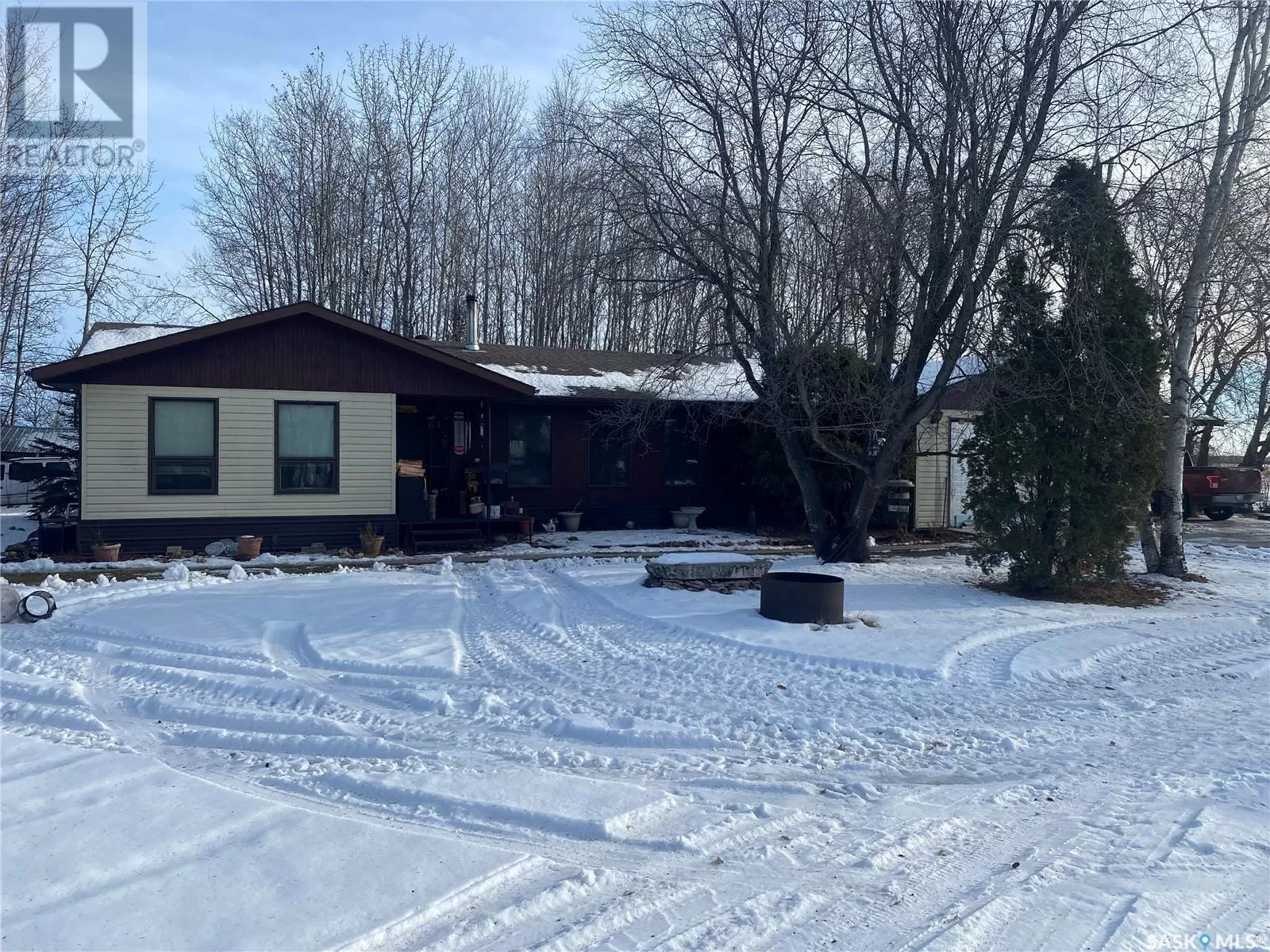House for rent: Hanson Lake Road Acreage, Torch River Rm No. 488, Saskatchewan S0J 2K0