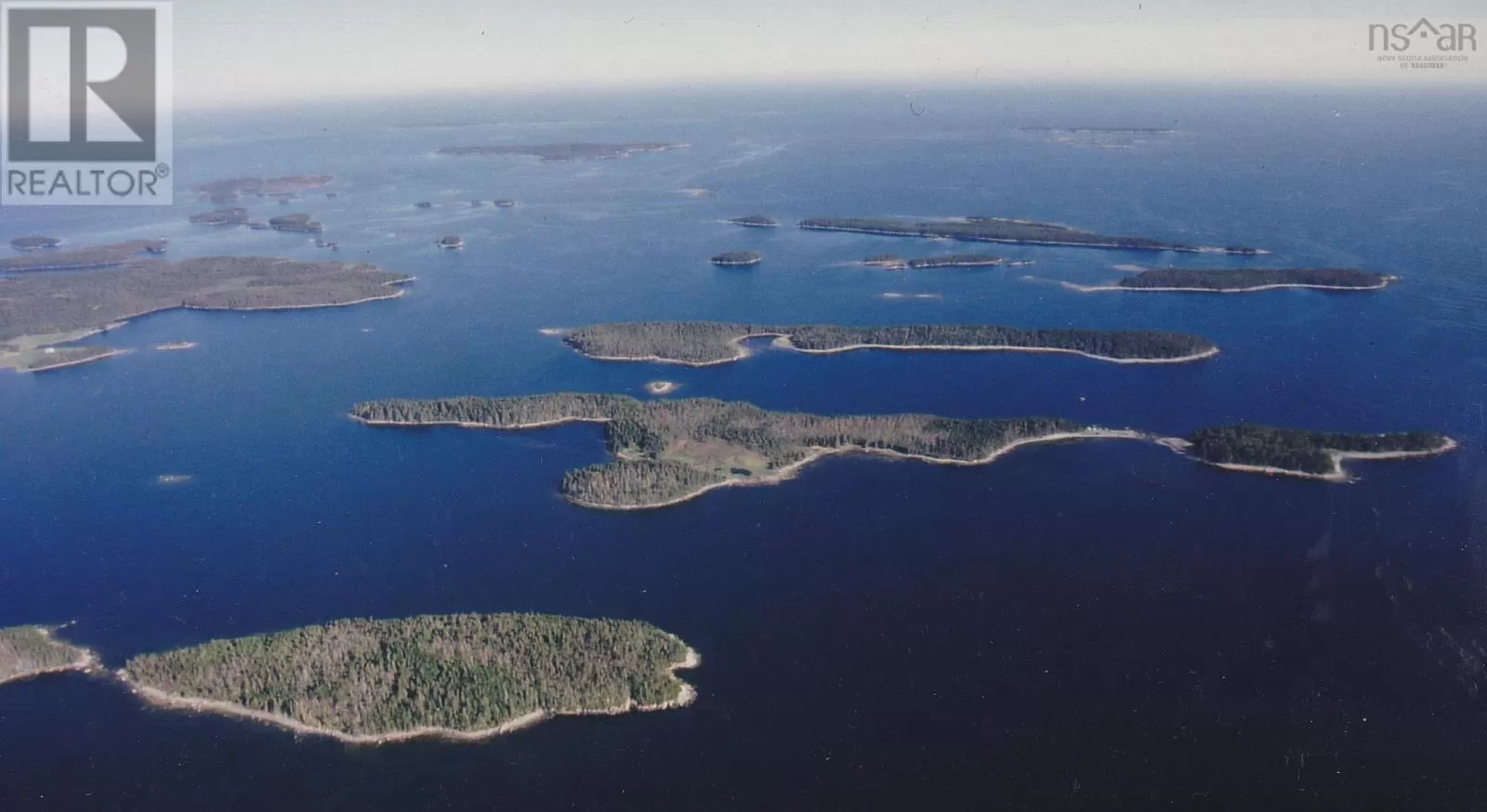 Hartlings Island, Ecum Secum, Nova Scotia B0J 2K0