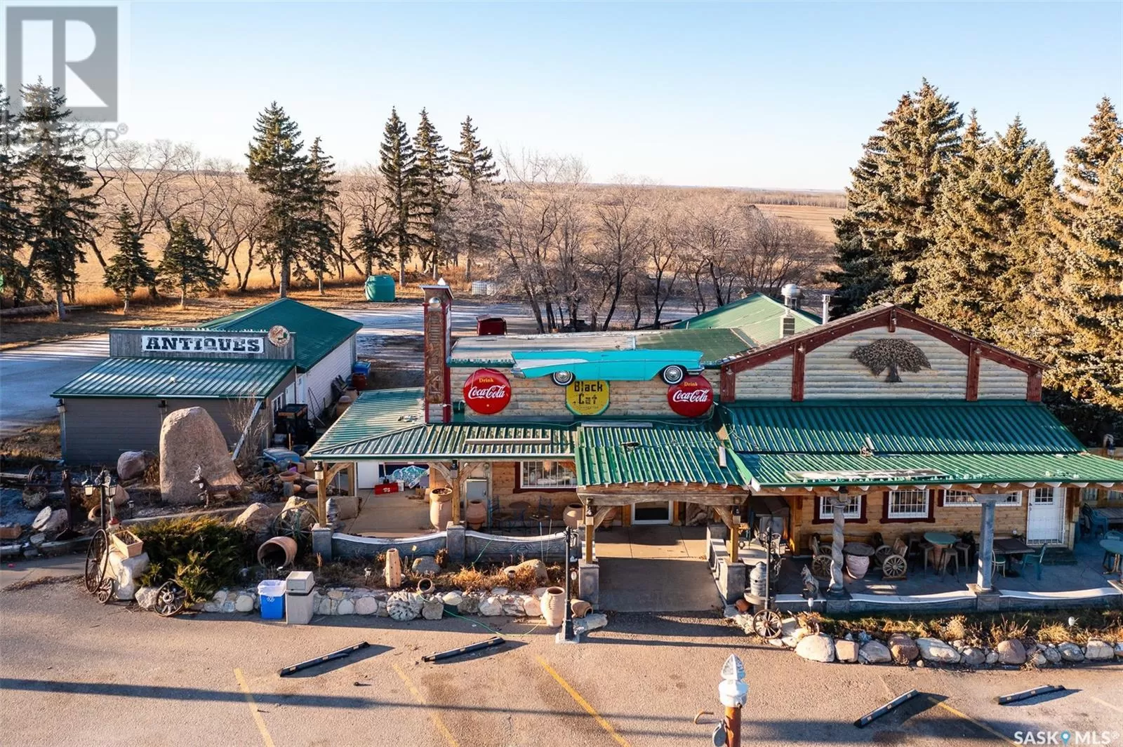 Highway 12 Offsale & Olive Tree Restaurant & Gas, Laird Rm No. 404, Saskatchewan S0J 0J0