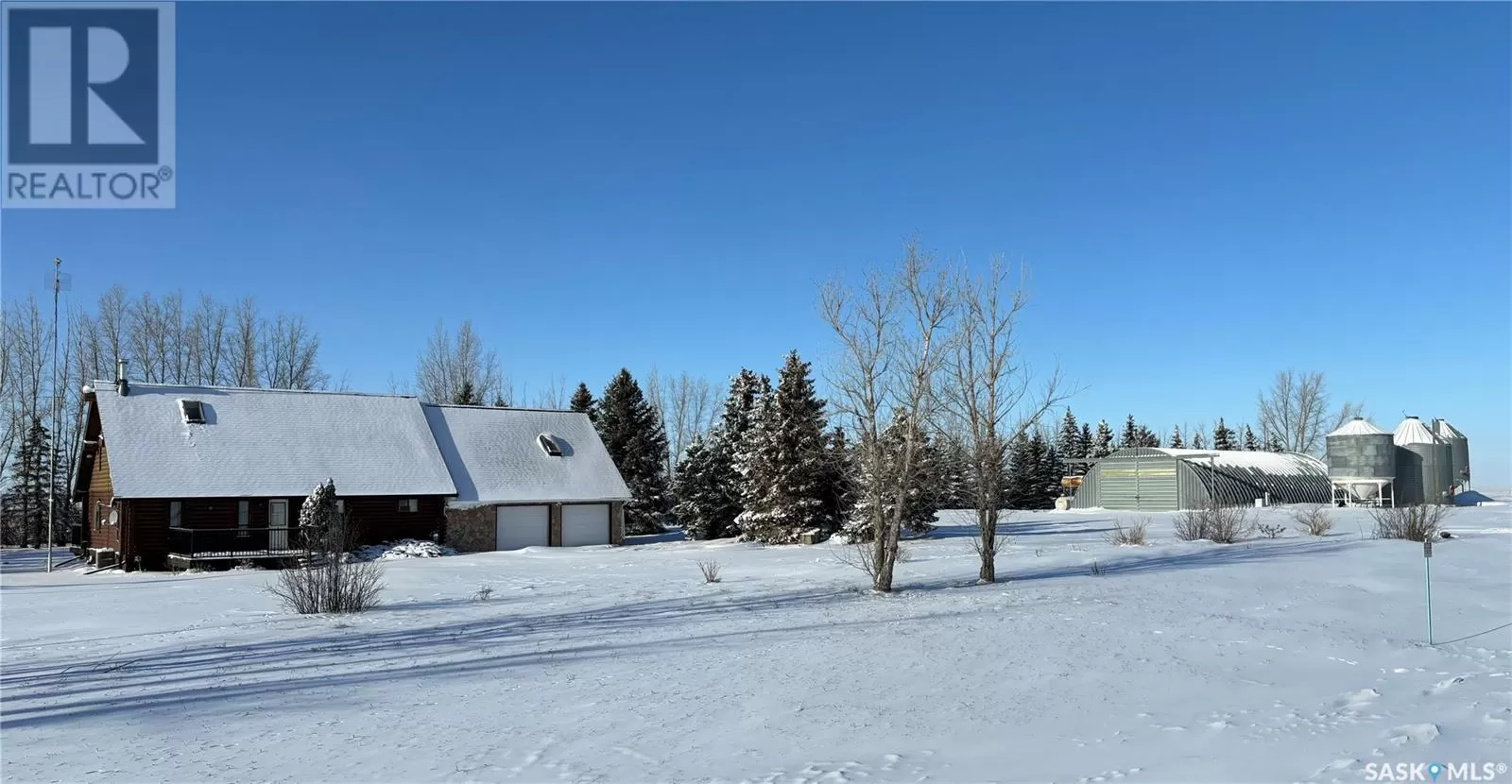 House for rent: Log House Acreage, Loreburn Rm No. 254, Saskatchewan S0H 2S0