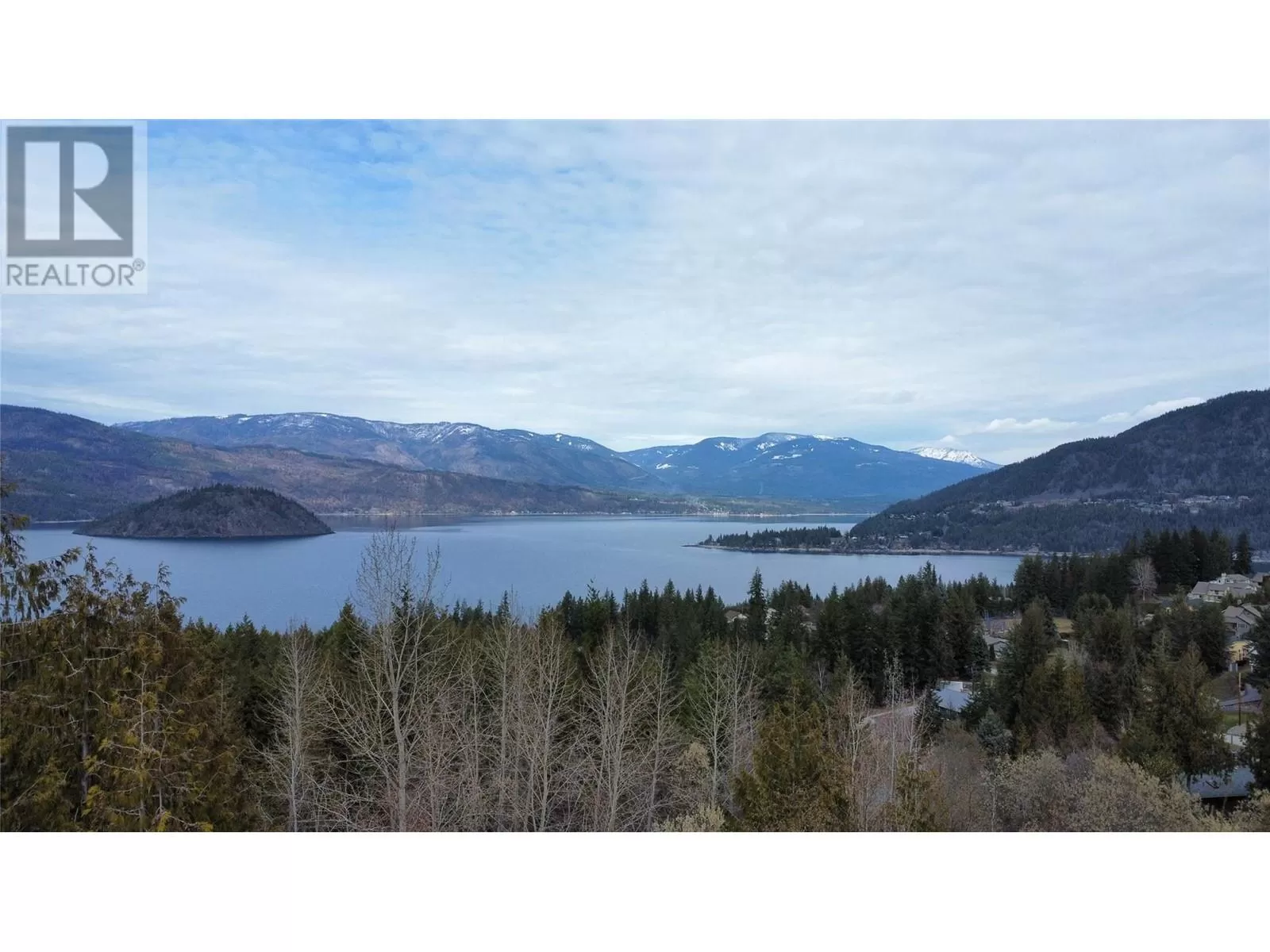 Other for rent: Lot 12 Pleasant Dale Road W, Blind Bay, British Columbia V0E 1H2
