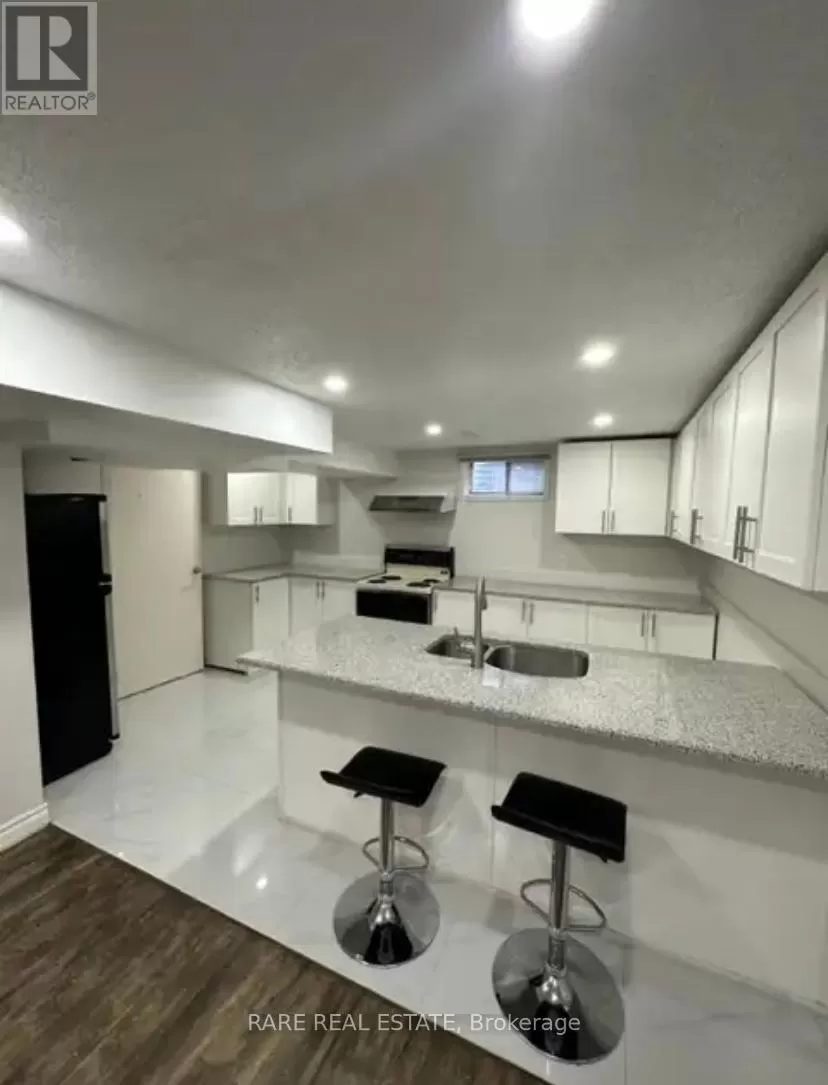 House for rent: #lower -30 Heathrow Crt, Markham, Ontario L3R 3T8