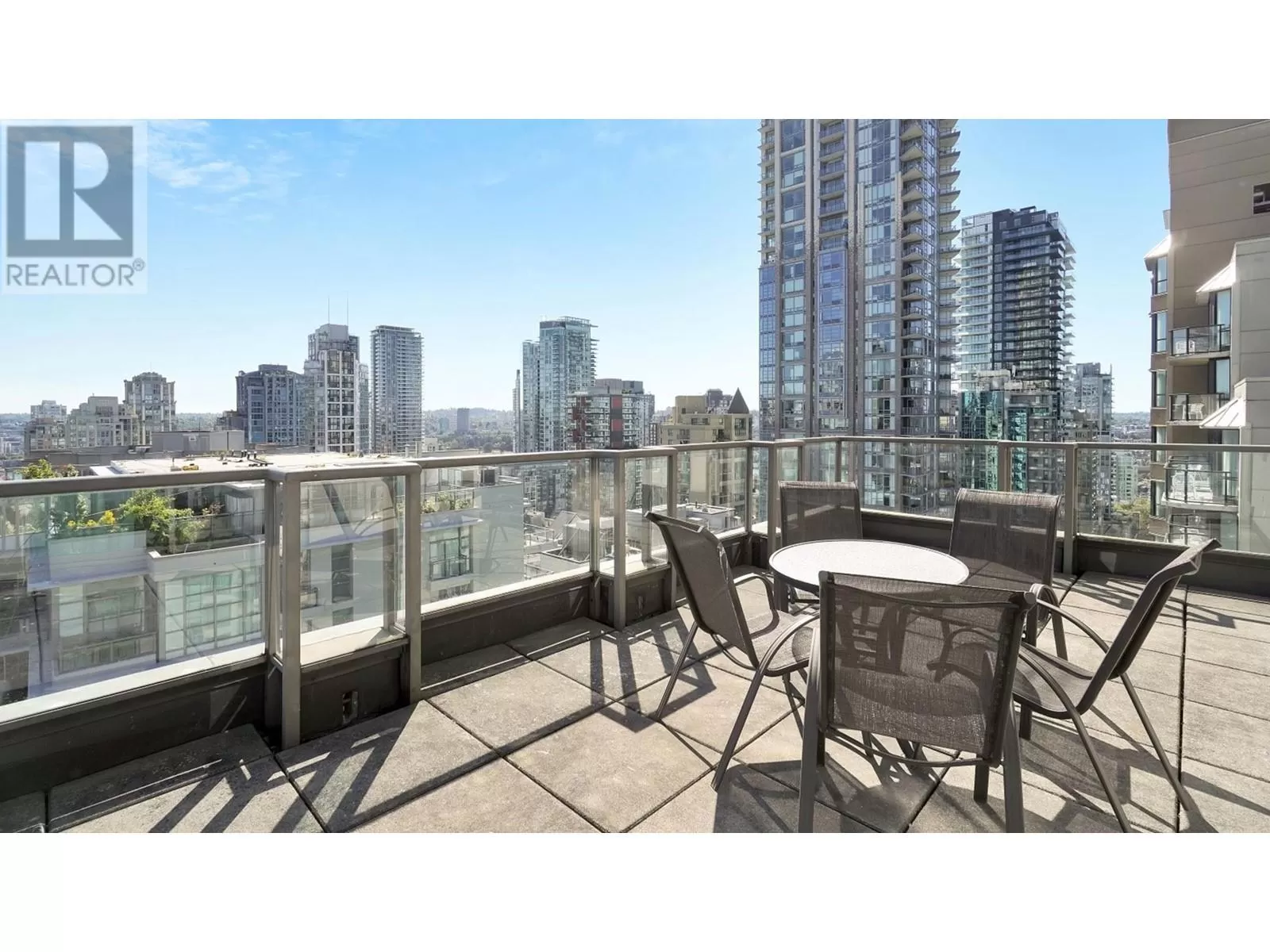 Apartment for rent: Penthouse 1200 Hornby Street, Vancouver, British Columbia V6Z 1W2
