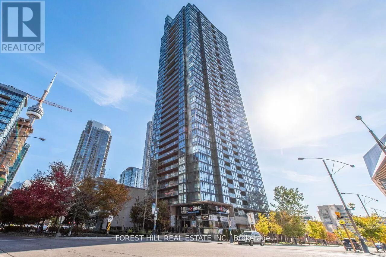 Apartment for rent: Ph01 - 15 Fort York Boulevard, Toronto, Ontario M5V 3Y4