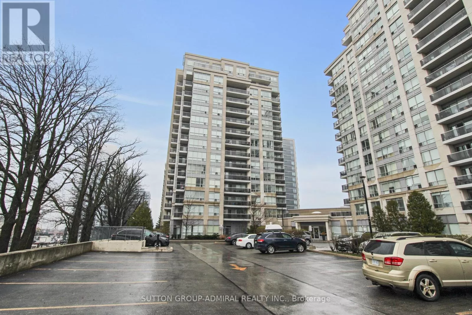 Apartment for rent: Ph3 - 60 Disera Drive, Vaughan, Ontario L4J 9G1