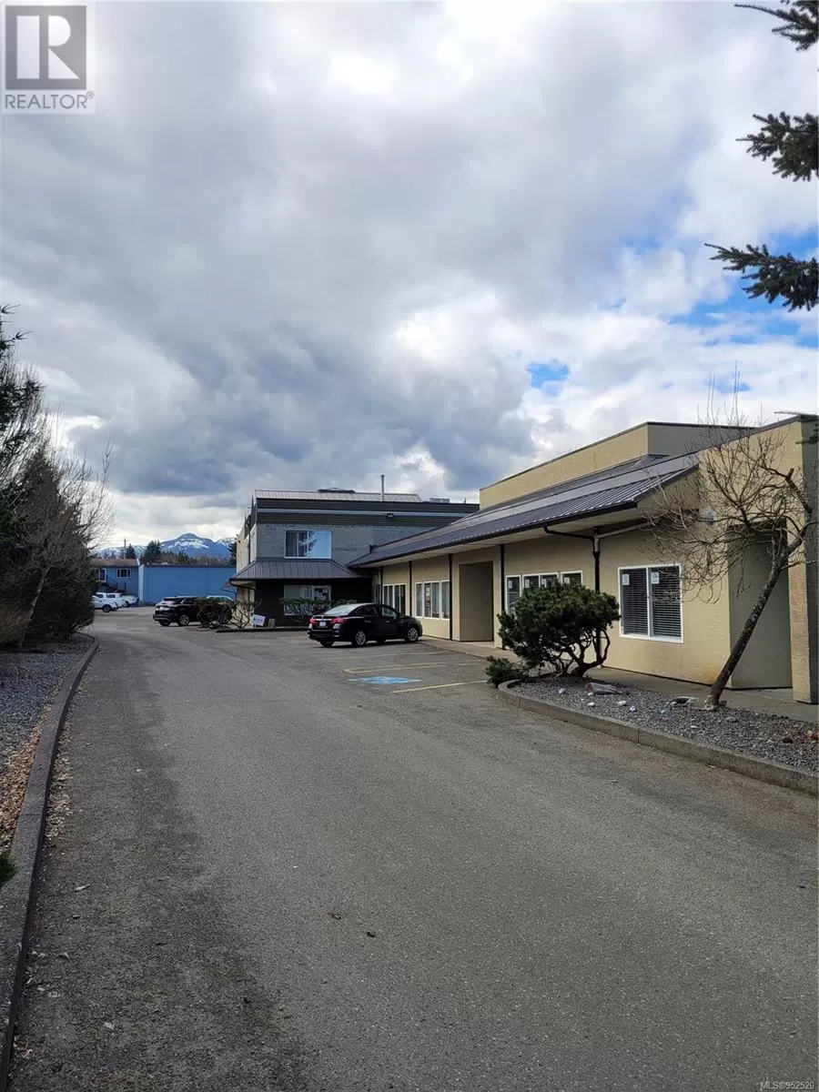Offices for rent: R 2435 Mansfield Dr, Courtenay, British Columbia V9N 2M2