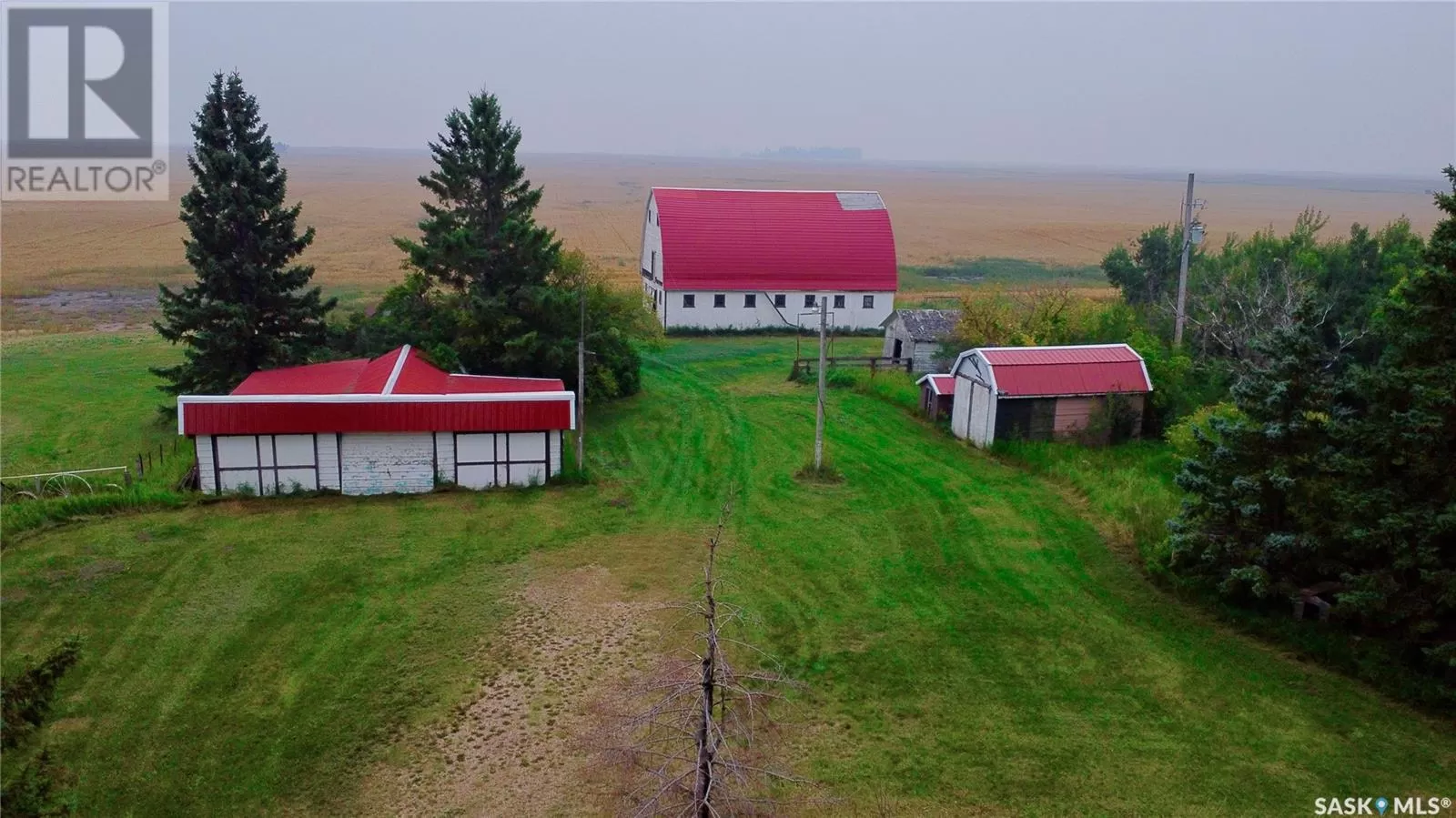 Unknown for rent: Red Barn 22, Mcleod Rm No. 185, Saskatchewan S0A 2B0