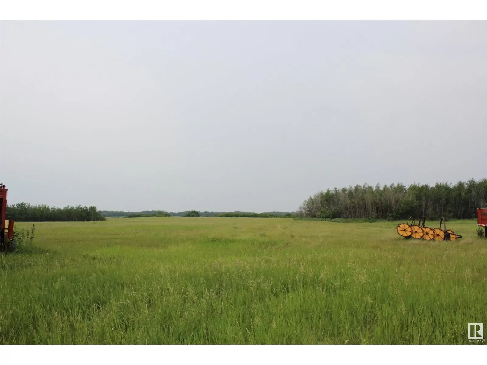 No Building for rent: Rr 181, Rural Lamont County, Alberta T0B 3H0
