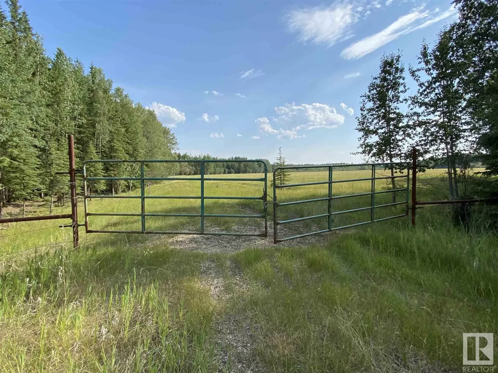 No Building for rent: Rr84 And Hwy 621, Rural Brazeau County, Alberta T7A 2A3