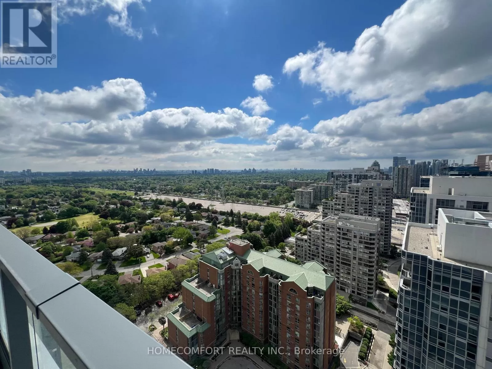 Apartment for rent: S2604 - 8 Olympic Garden Drive, Toronto, Ontario M2M 0B9