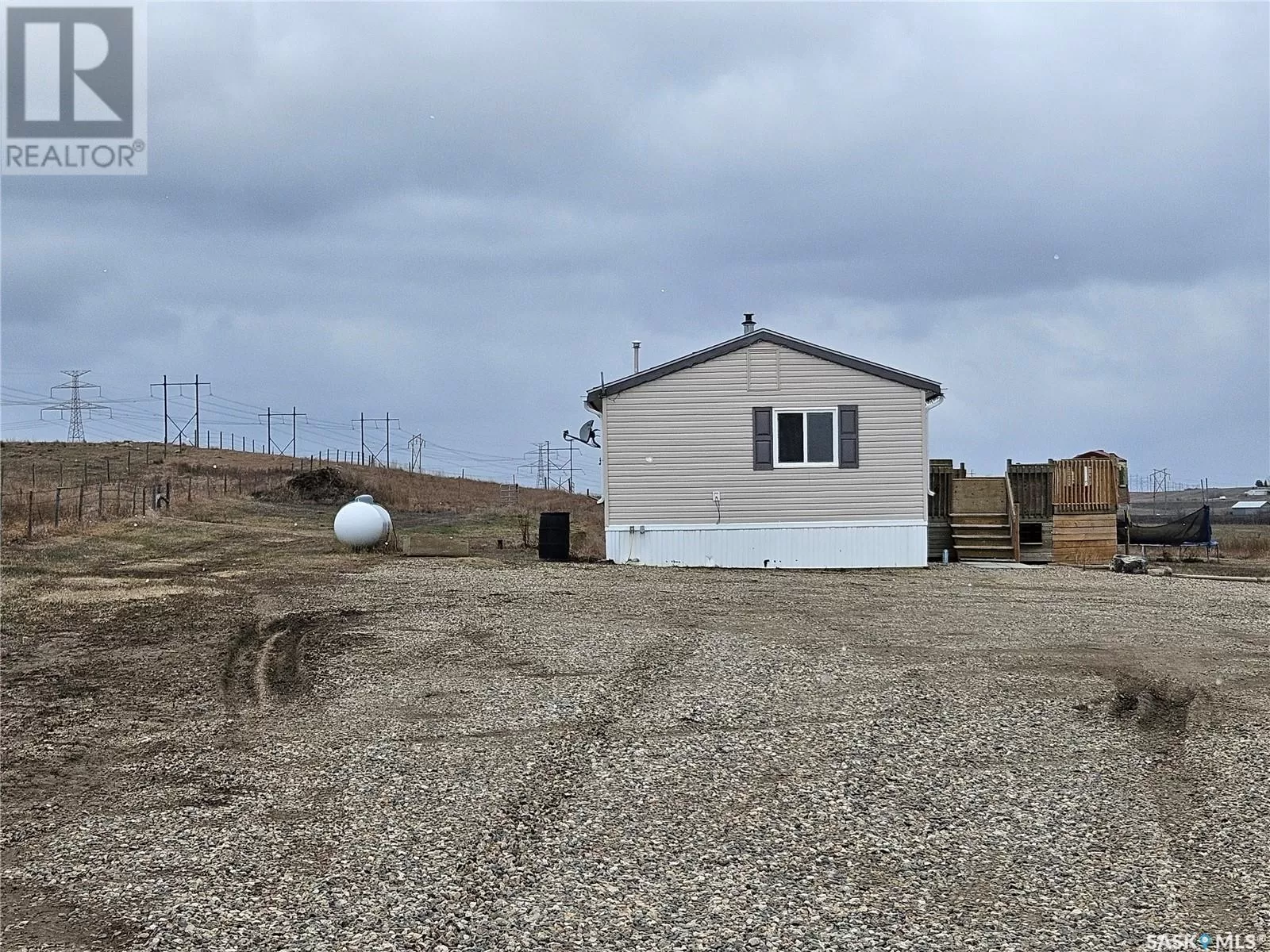 Mobile Home for rent: Tessier Acreage, Estevan Rm No. 5, Saskatchewan S4A 2A4