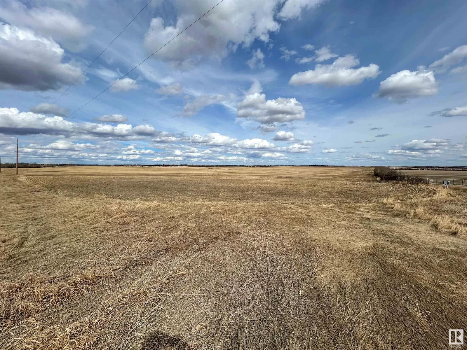 No Building for rent: Twp 552 Rr 272, Rural Sturgeon County, Alberta T8R 1Z1