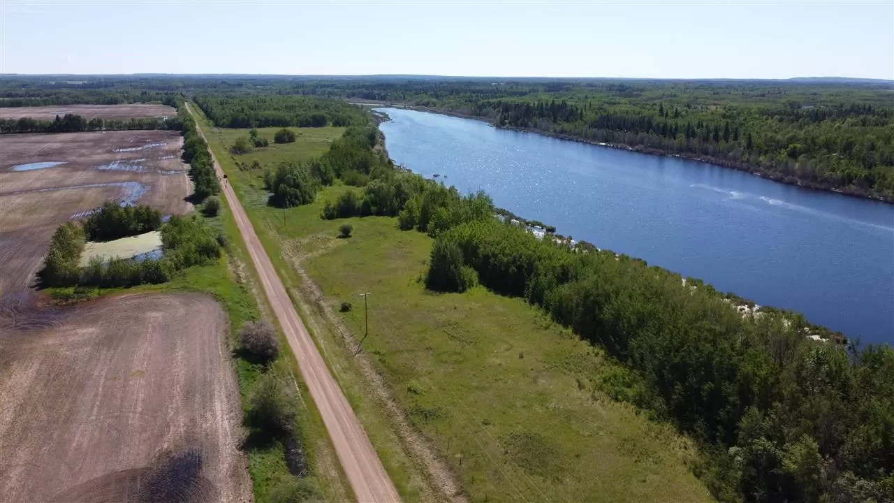 No Building for rent: Twp Rd 610 Rr 245, Rural Westlock County, Alberta T0G 1S0