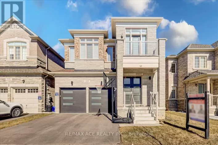 122 STEAM WHISTLE DR, Whitchurch-Stouffville