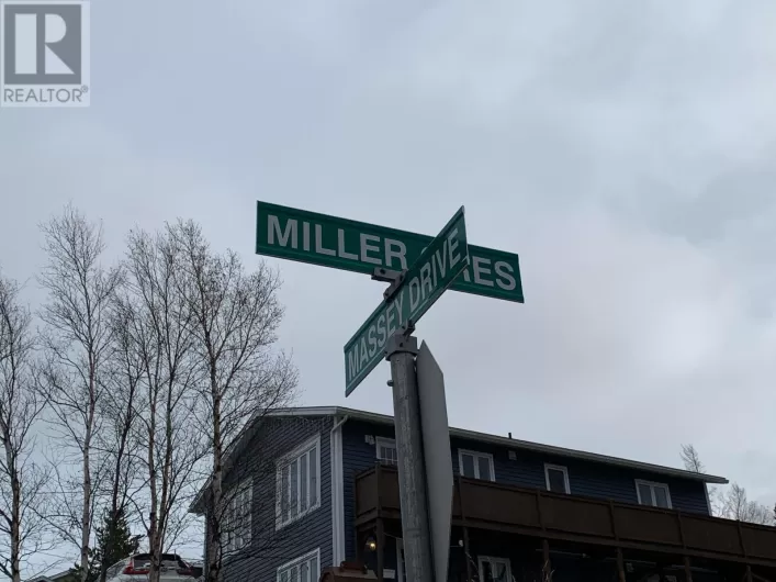 18 Miller Crescent, Massey Drive