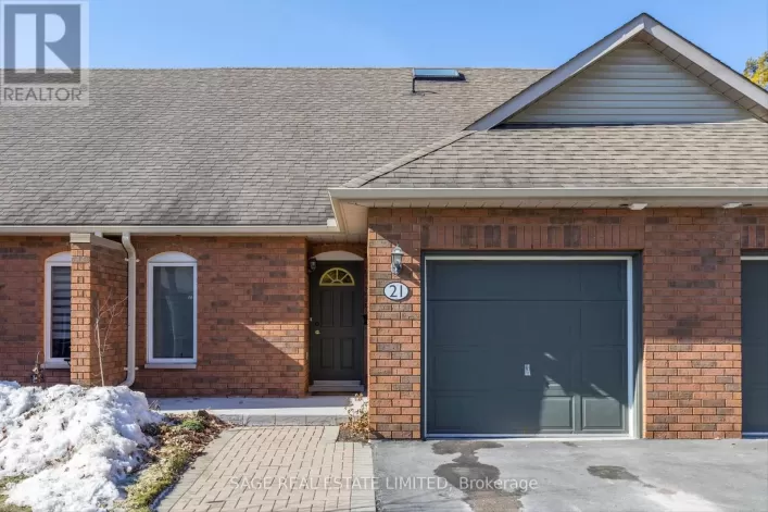2 - 21 CHARLES COURT, Smith-Ennismore-Lakefield