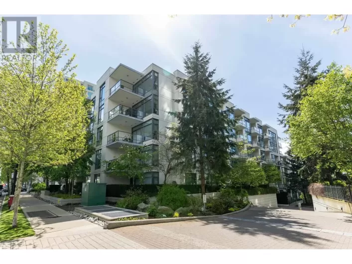 203 135 W 2ND STREET, North Vancouver