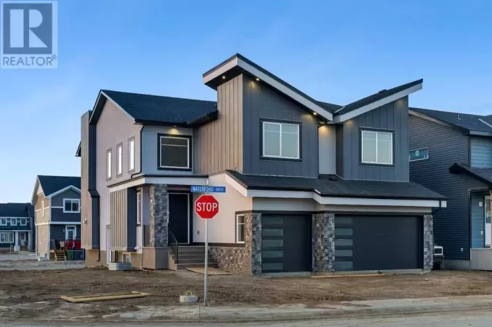 208 Waterford Heath, Chestermere
