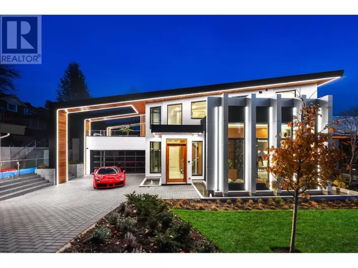 2495 MATHERS AVENUE, West Vancouver