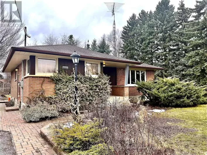 27 WILLOW PARK DRIVE, Whitby