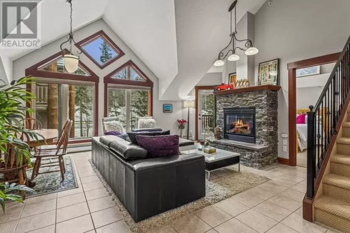313, 155 Crossbow Place, Canmore