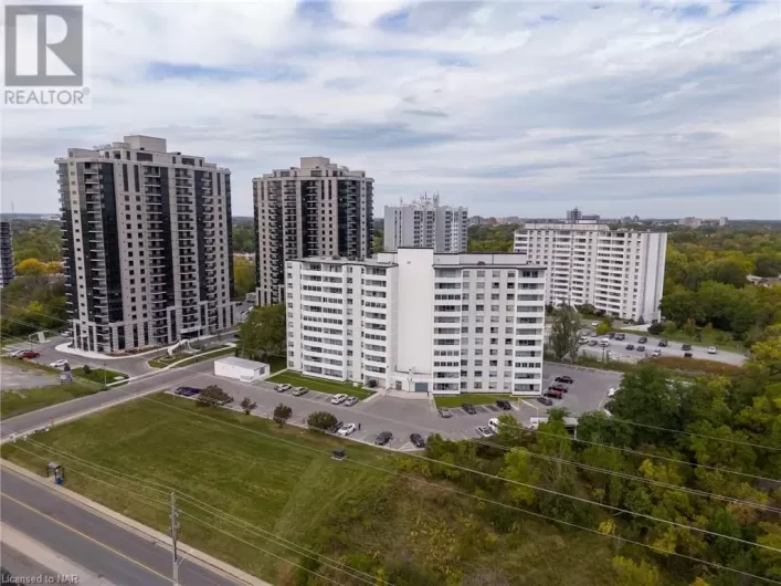 35 TOWERING HEIGHTS Boulevard Unit# 903, St. Catharines