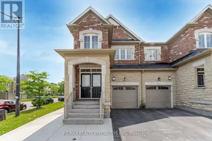 426 QUEEN MARY DR, Brampton