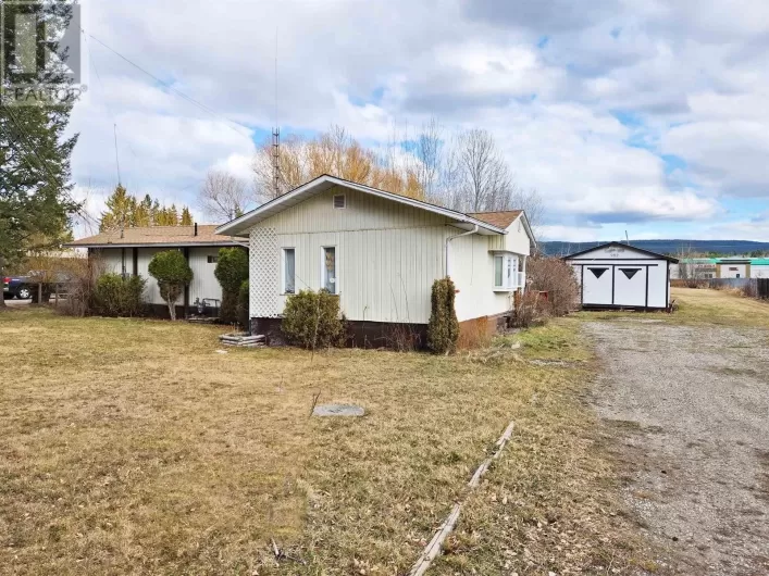 982 MAPLE HEIGHTS ROAD, Quesnel